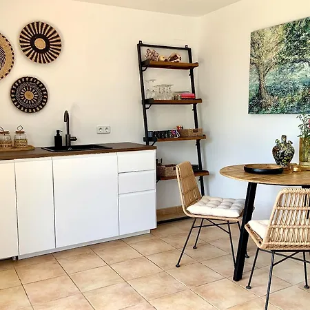 Marlena, Calonge, Costa Brava,1 Luxe Private Studio-appartement With Private Pool In Quiet Area, Adults Only, Catalonia, Spain Guest house Calonge (Catalonia)